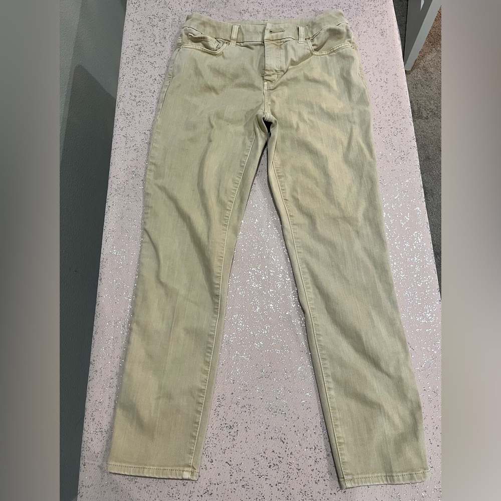 Chico’s Stylish Tan Pants
